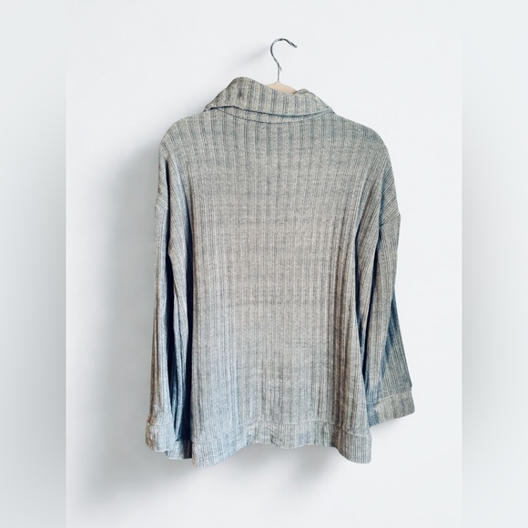 Joyfolie Sweater 14 - Picture 2 of 6